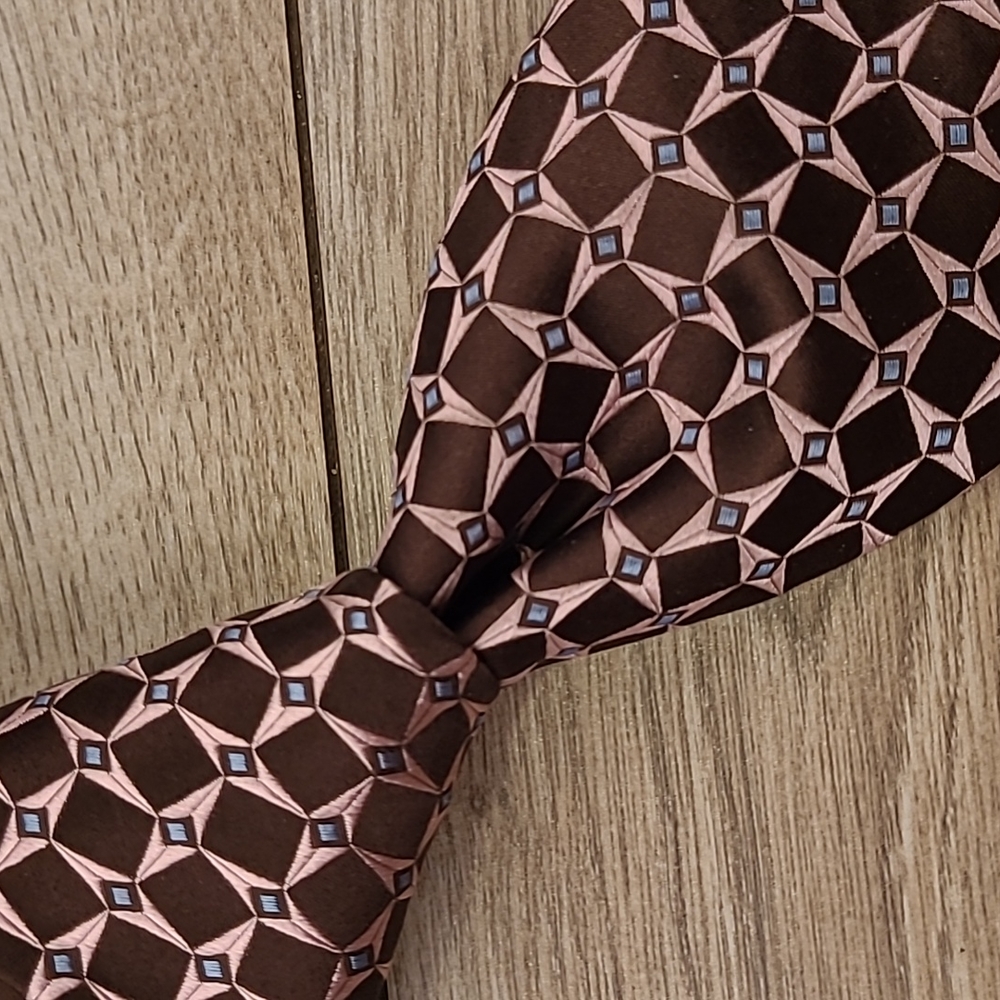 TED BAKER Abstract Metallic Brown‎ Pink Square Pattern Red Silk Tie